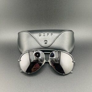 DIFF Eyewear Silver Aviator Sunglasses